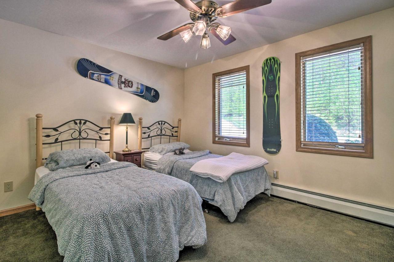 Timber Creek Townhome With 2 Decks And Mtn Views! West Dover Exterior foto
